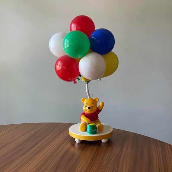 Detail Winnie The Pooh Balloon Lamp Nomer 23