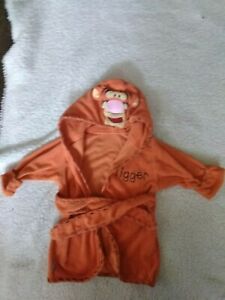 Detail Winnie The Pooh Bathrobe Nomer 30