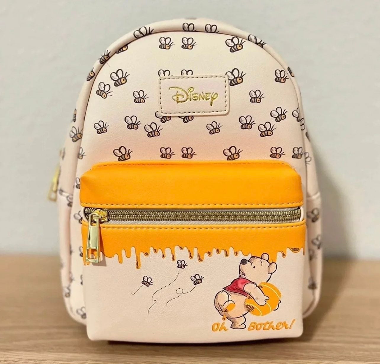 Detail Winnie The Pooh Bee Backpack Nomer 46