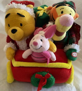 Detail Winnie The Pooh Christmas Sleigh Nomer 2