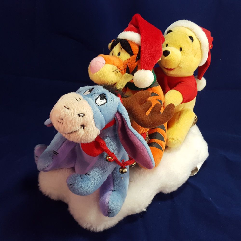 Detail Winnie The Pooh Christmas Sleigh Nomer 4