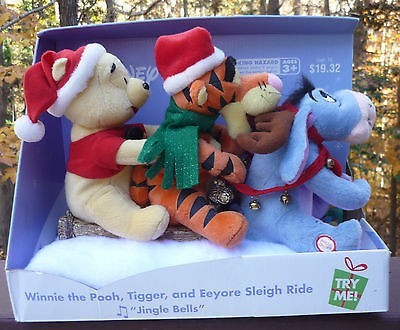 Detail Winnie The Pooh Christmas Sleigh Nomer 5