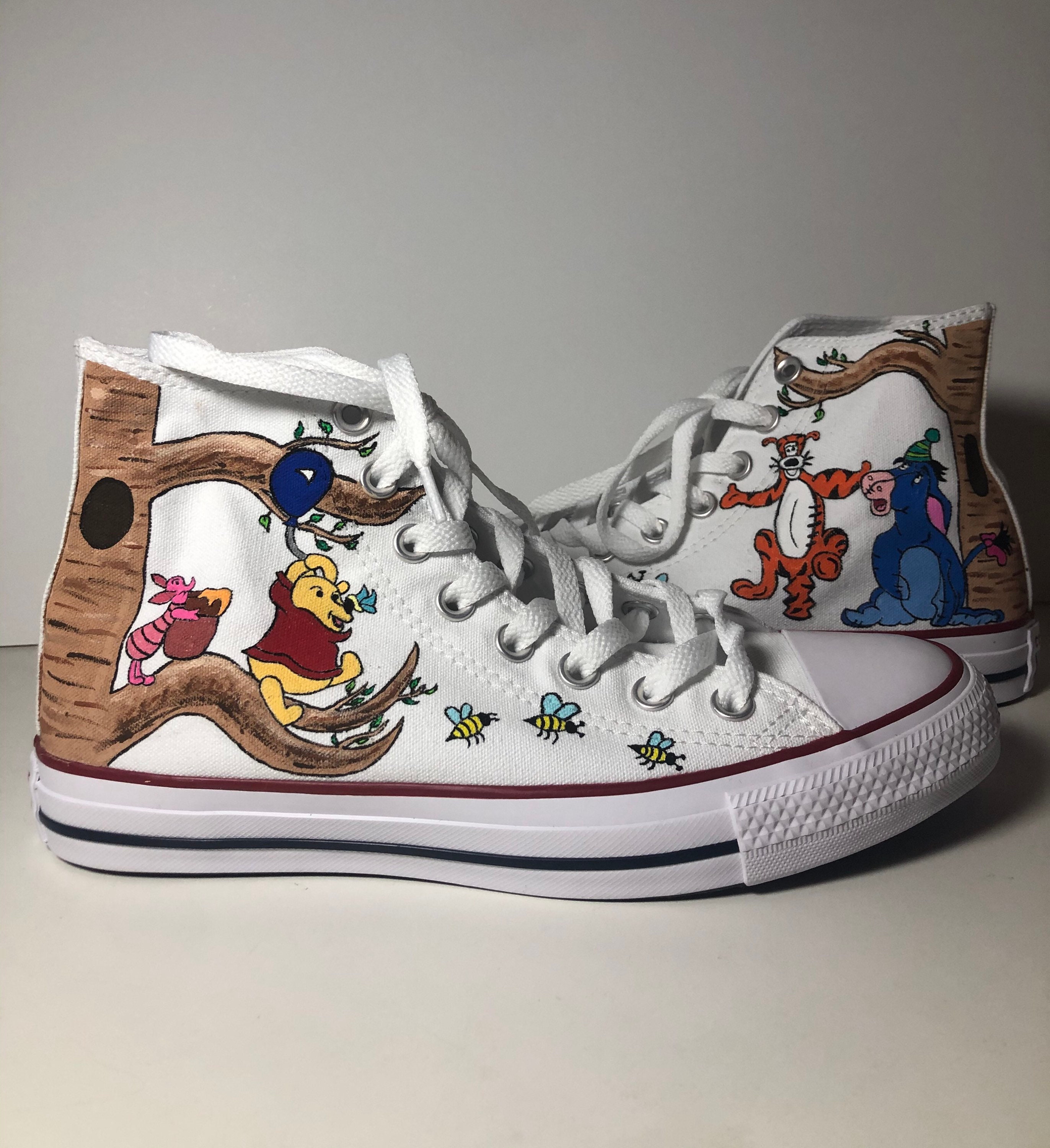 Detail Winnie The Pooh Converse Nomer 3