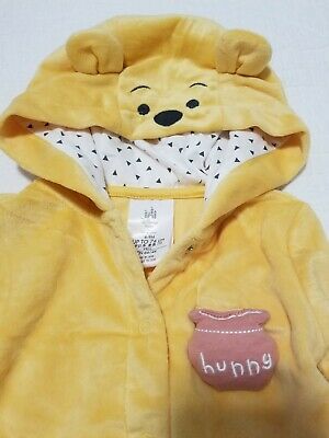 Detail Winnie The Pooh Hoodie With Ears Nomer 4