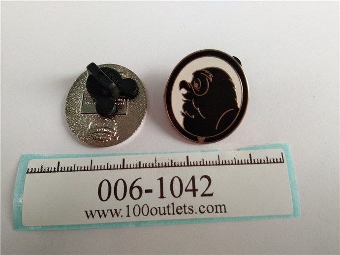 Detail Winnie The Pooh Silhouette Pin Nomer 49