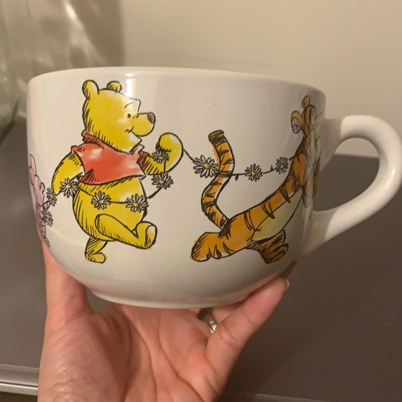 Detail Winnie The Pooh Soup Mug Nomer 16