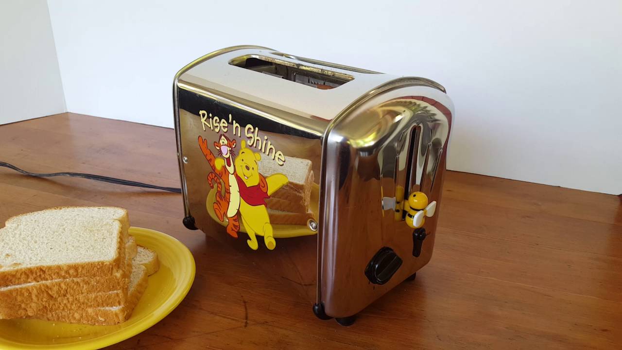 Detail Winnie The Pooh Toaster Nomer 11