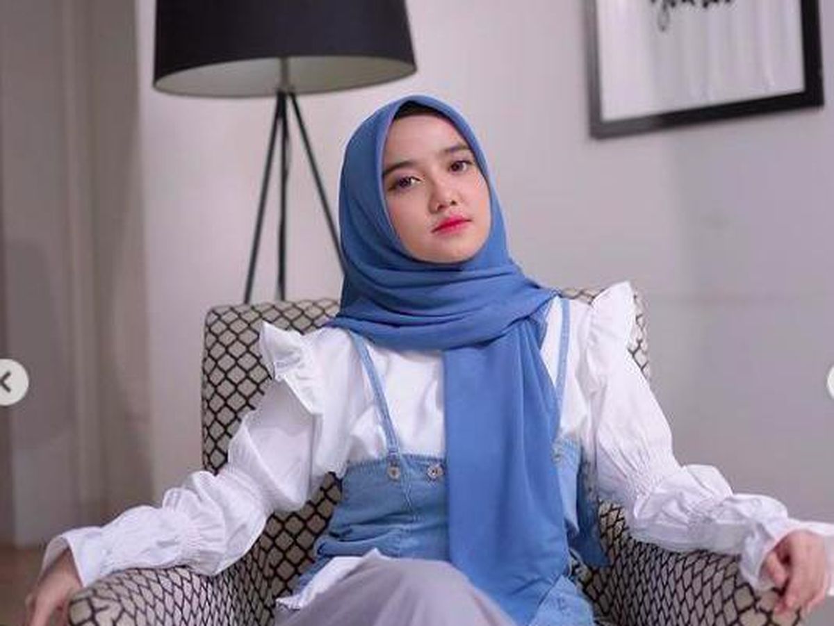 Detail Wirda Mansur Foto Nomer 16