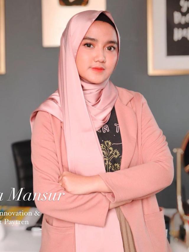 Detail Wirda Mansur Foto Nomer 18