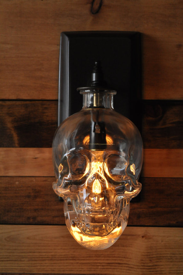 Detail Skull Vodka Lamp Nomer 16