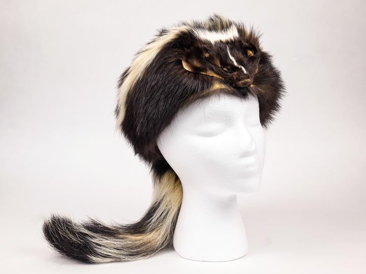 Detail Skunk Fur Hat Nomer 14