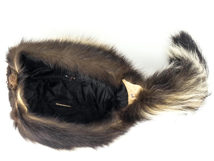 Detail Skunk Fur Hat Nomer 46