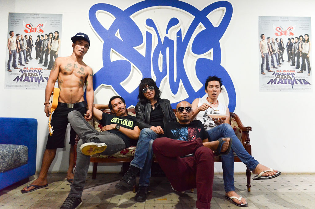 Detail Slank Hd Nomer 6