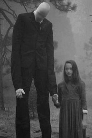 Detail Slenderman Body Pillow Nomer 41