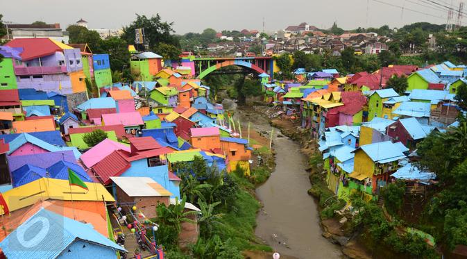 Detail Wisata Malang Rumah Warna Warni Nomer 15