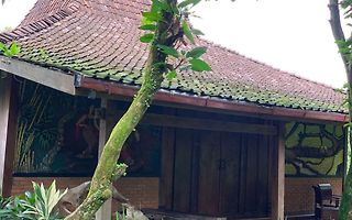 Detail Wisata Rumah Joglo Nomer 15