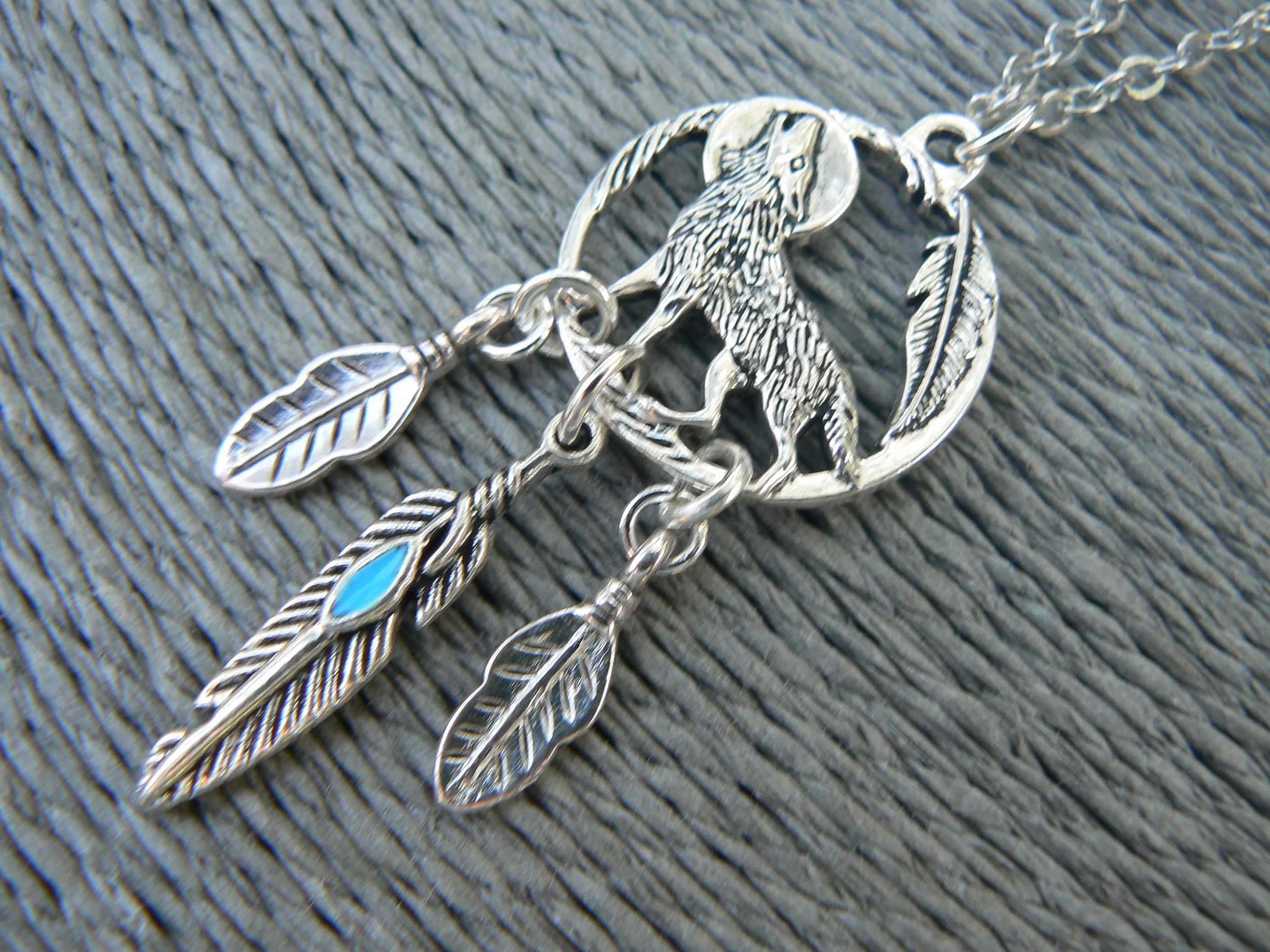 Detail Wolf Dreamcatcher Necklace Nomer 5