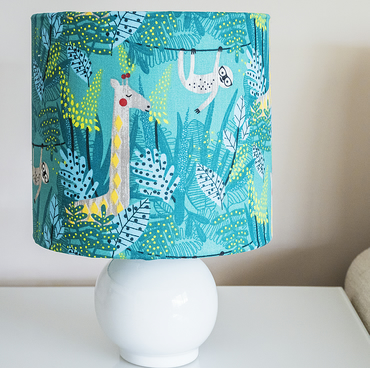 Detail Sloth Table Lamp Nomer 57