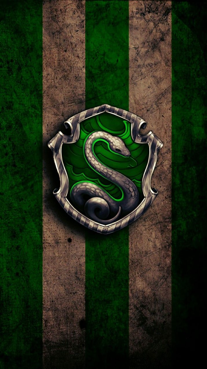 Detail Slytherin Wallpaper Hd Nomer 48