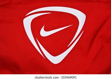 Detail Small Nike Logo Nomer 50