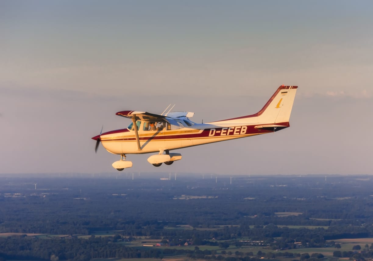 Small Planes Image - KibrisPDR