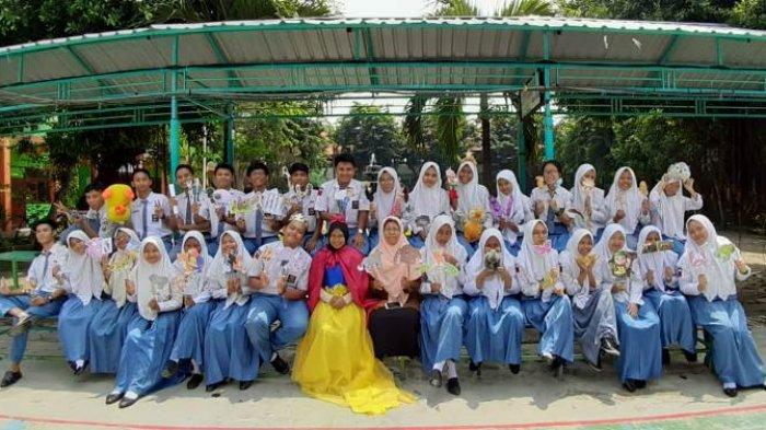 Detail Sman 1 Kebomas Gresik Nomer 14