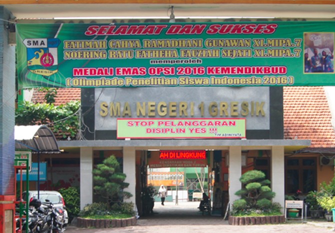 Detail Sman 1 Kebomas Gresik Nomer 18