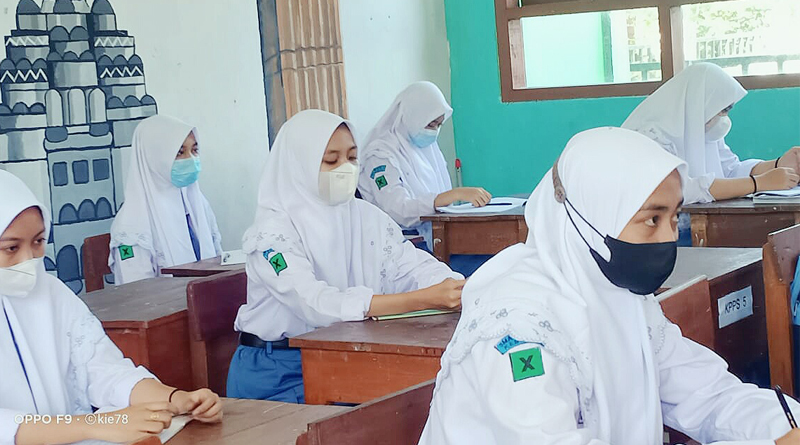 Detail Sman 1 Kebomas Gresik Nomer 37