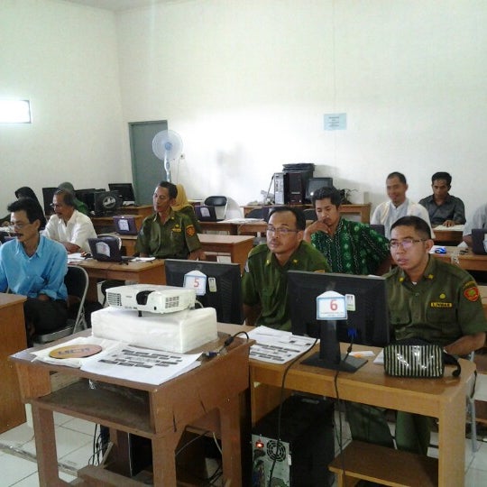 Detail Sman 1 Kotabaru Nomer 16