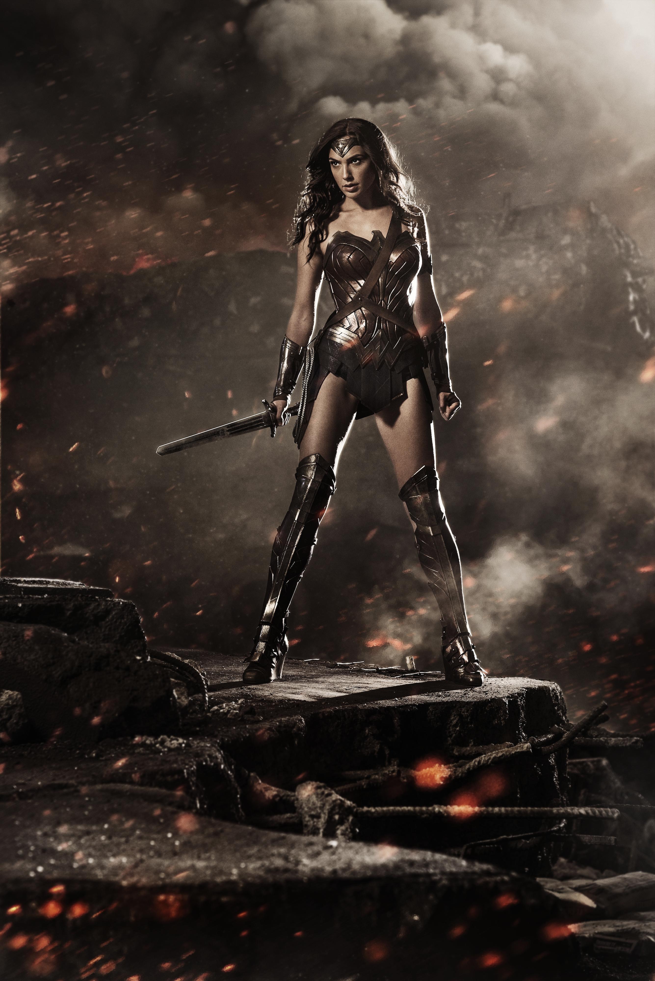 Detail Wonder Woman Poster Hd Nomer 9