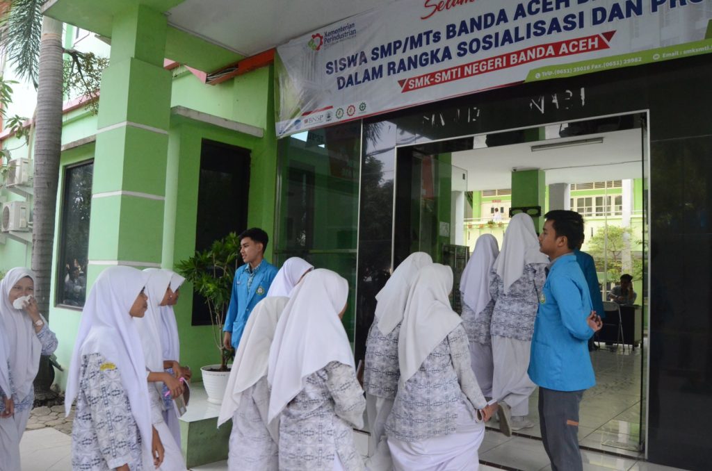 Download Smk Smti Banda Aceh Nomer 46