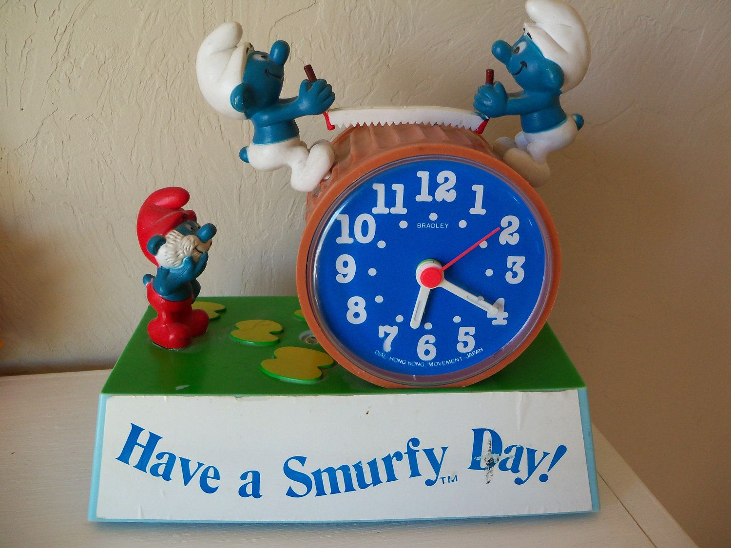 Detail Smurf Alarm Clock Nomer 17