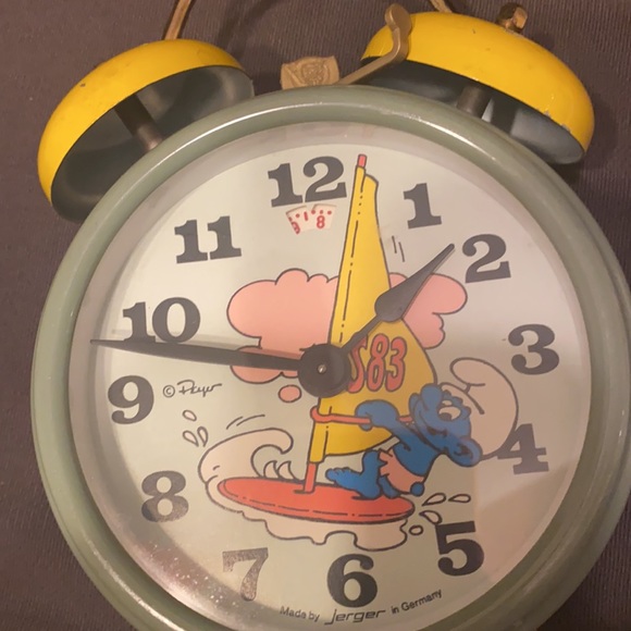 Detail Smurf Alarm Clock Nomer 18