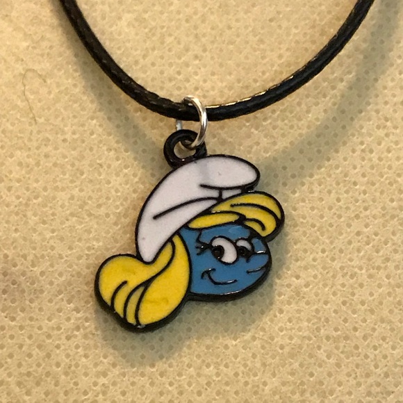 Detail Smurf Necklaces Nomer 38