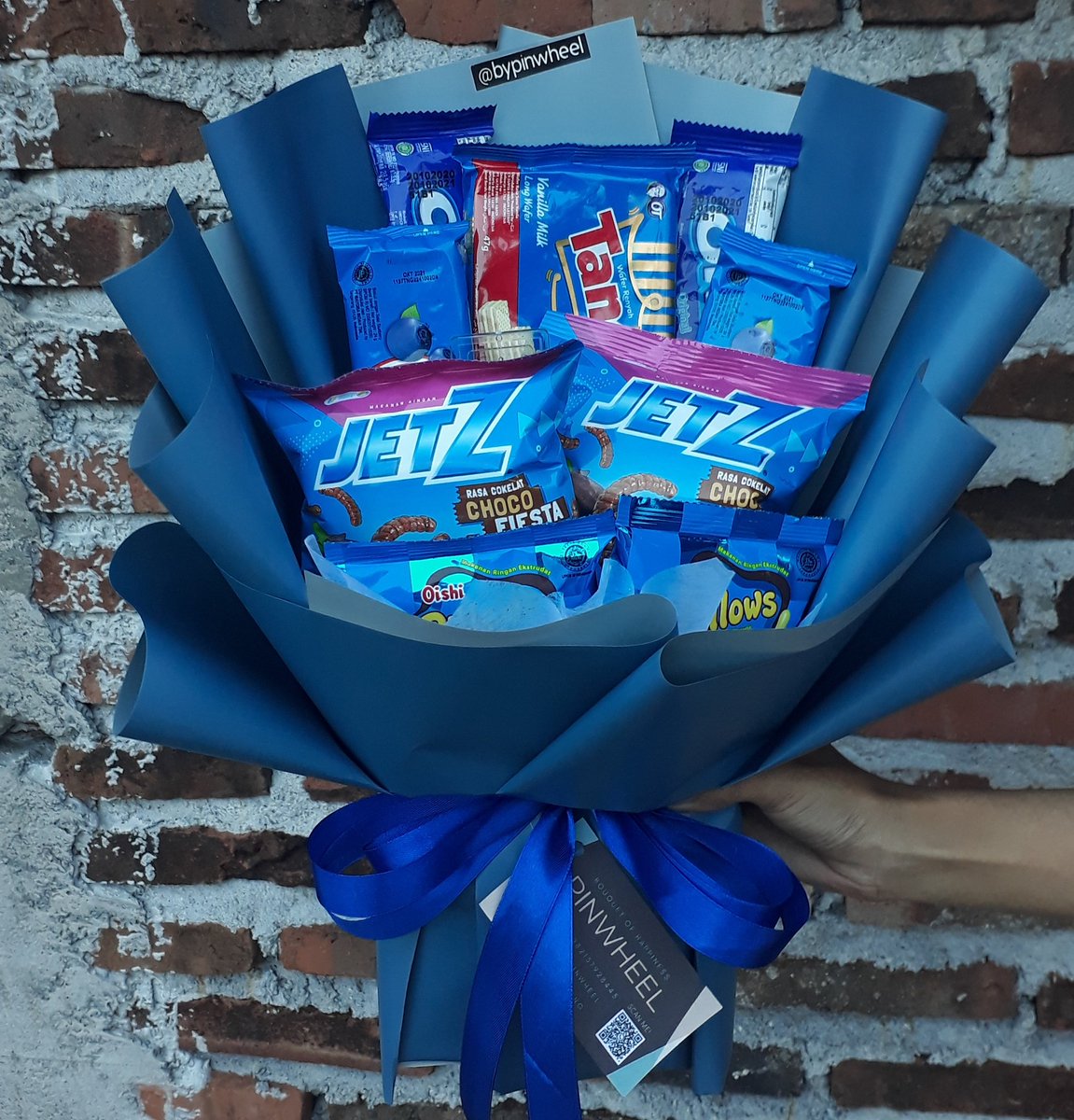 Detail Snack Warna Biru Nomer 22