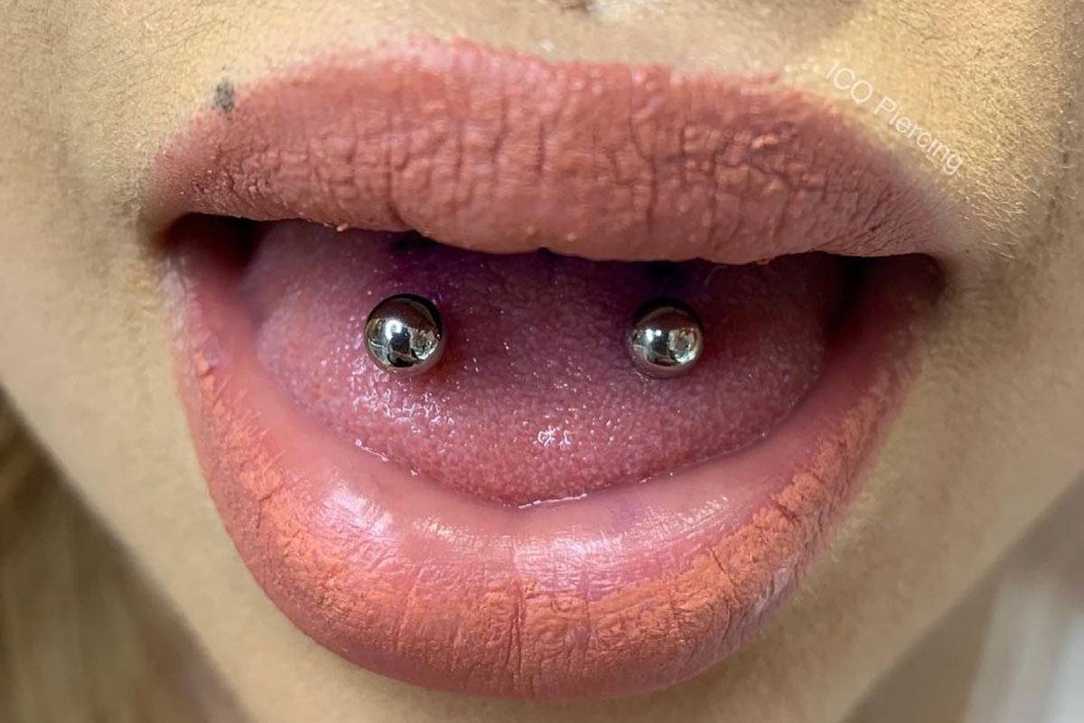 Snake Eyes Frog Eye Piercing - KibrisPDR