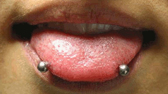 Detail Snake Eyes Tongue Piercing Nomer 17