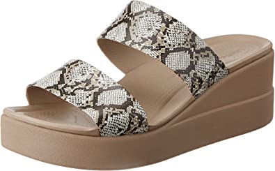 Detail Snake Print Crocs Amazon Nomer 20