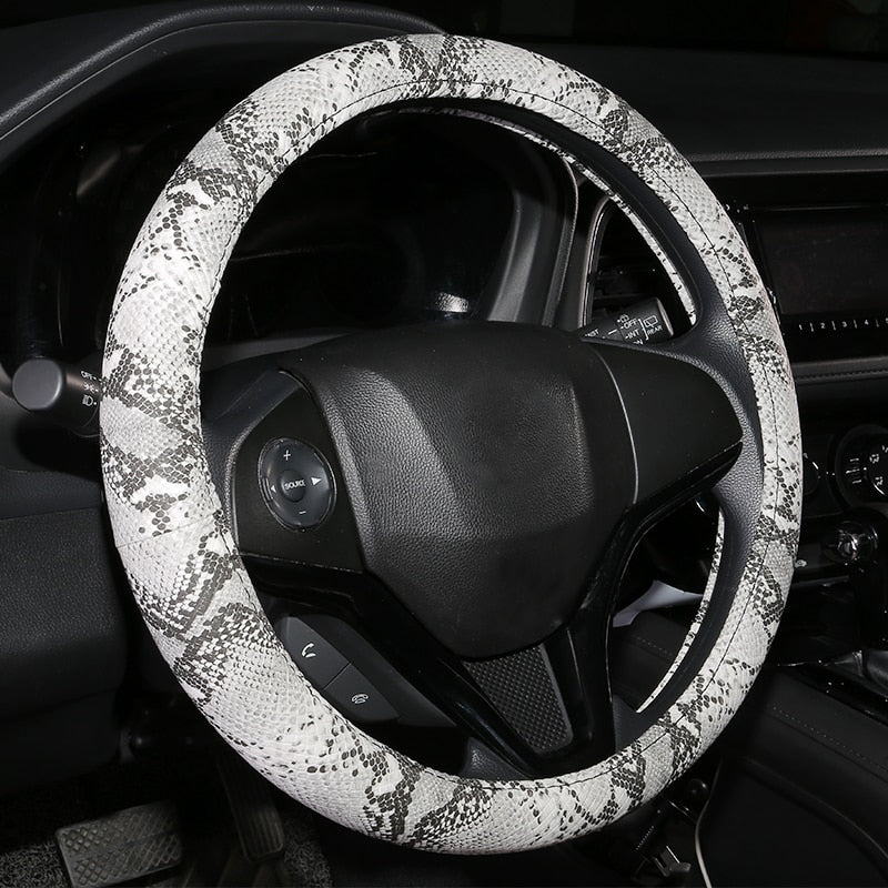 Detail Snake Print Steering Wheel Cover Nomer 28