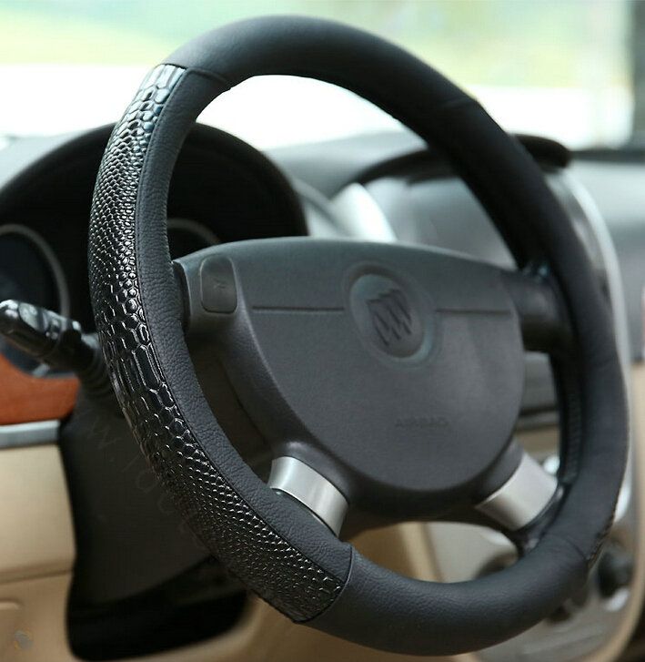 Detail Snake Print Steering Wheel Cover Nomer 10