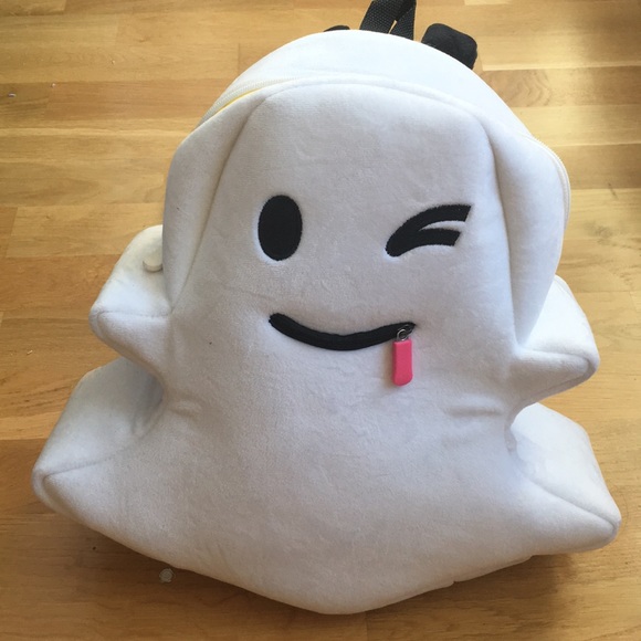 Detail Snapchat Ghost Backpack Nomer 18