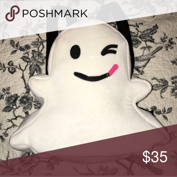Detail Snapchat Ghost Backpack Nomer 33