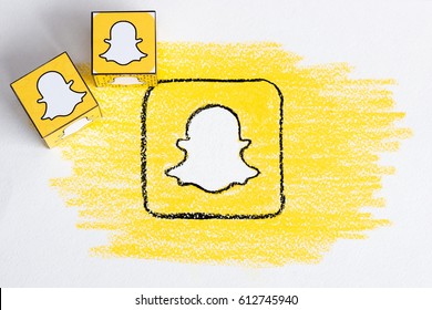 Detail Snapchat Logo 2017 Nomer 25