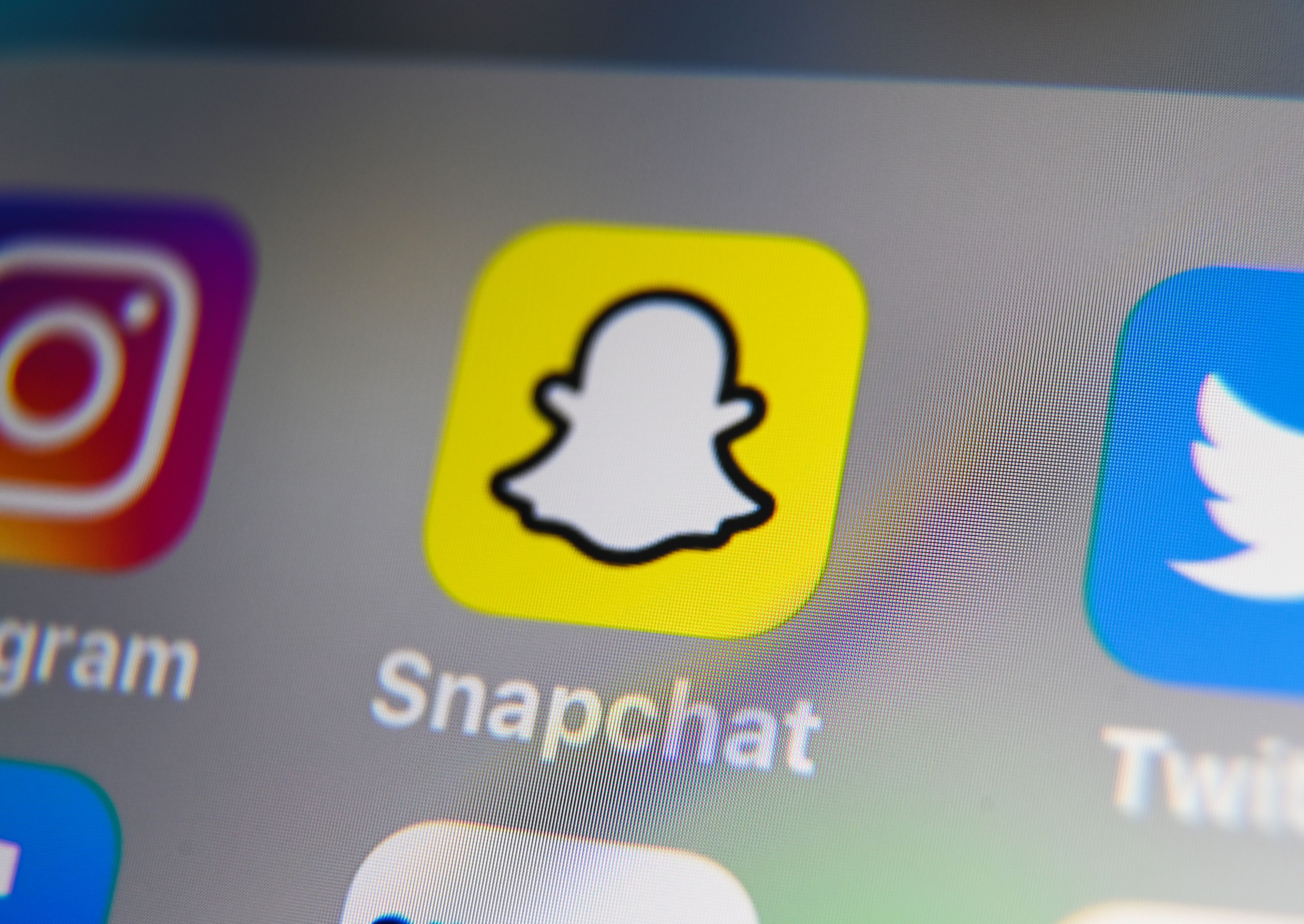 Detail Snapchat Old Logo Nomer 38