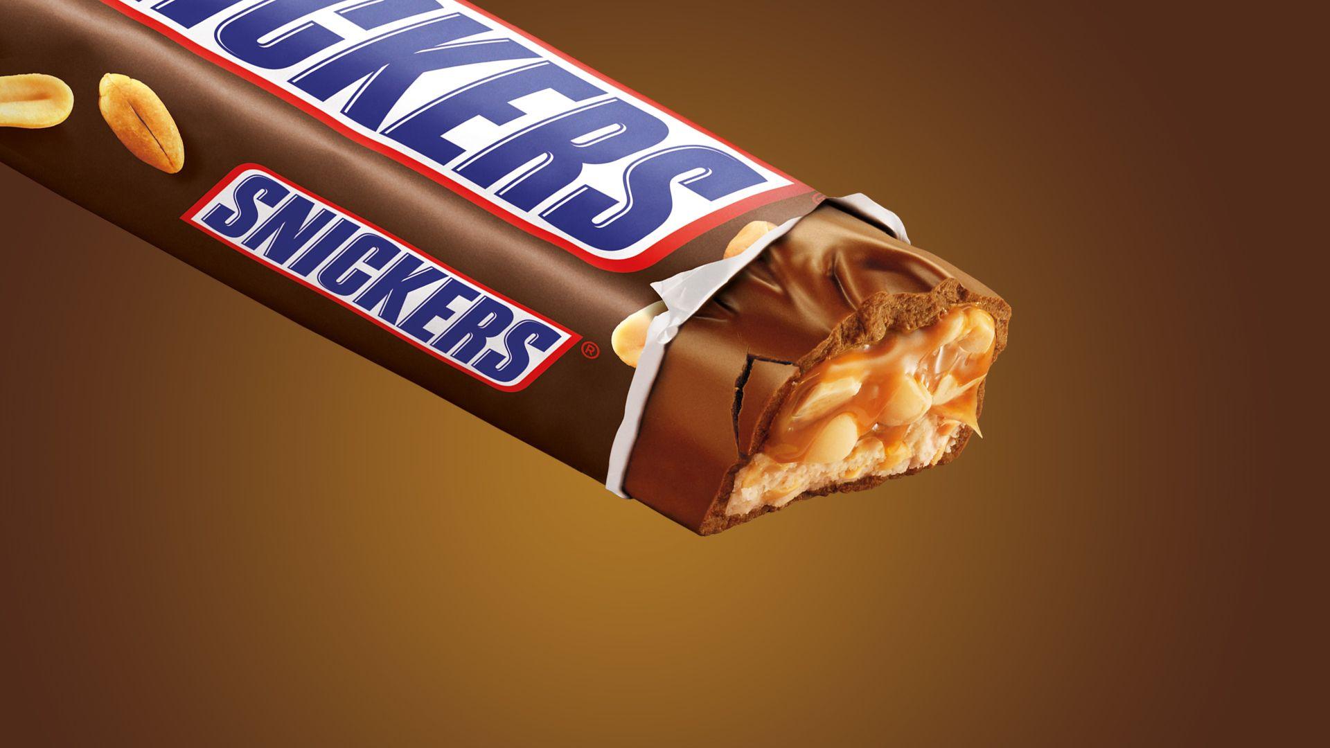 Snickers Background - KibrisPDR