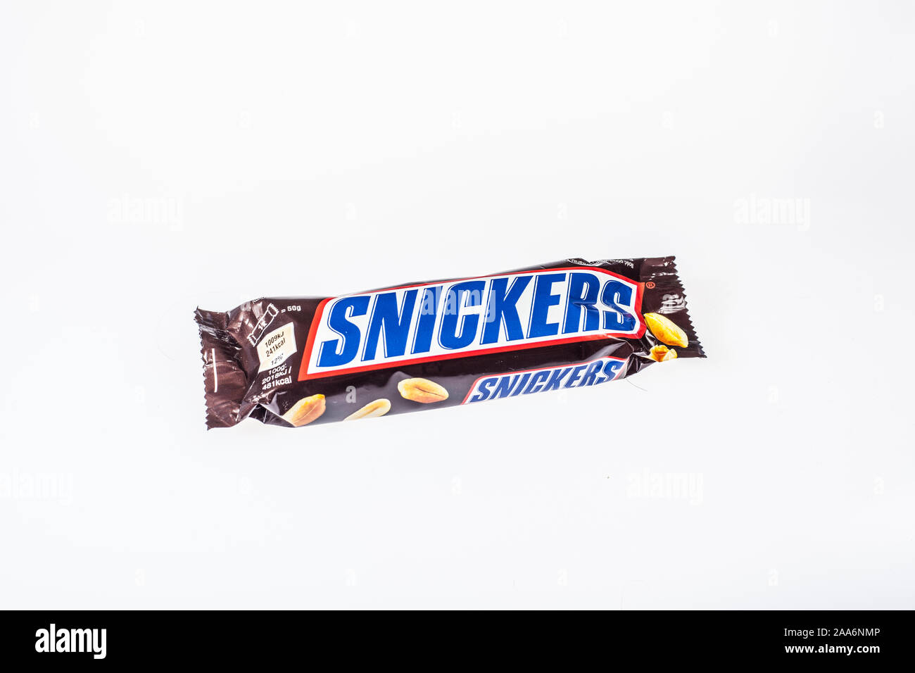 Detail Snickers Background Nomer 25