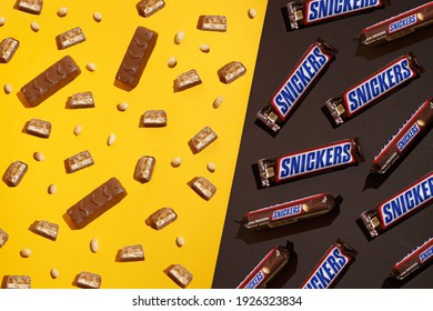 Detail Snickers Background Nomer 9