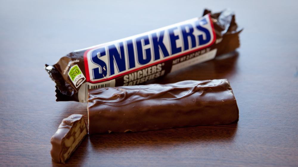 Detail Snickers Bar Image Nomer 53