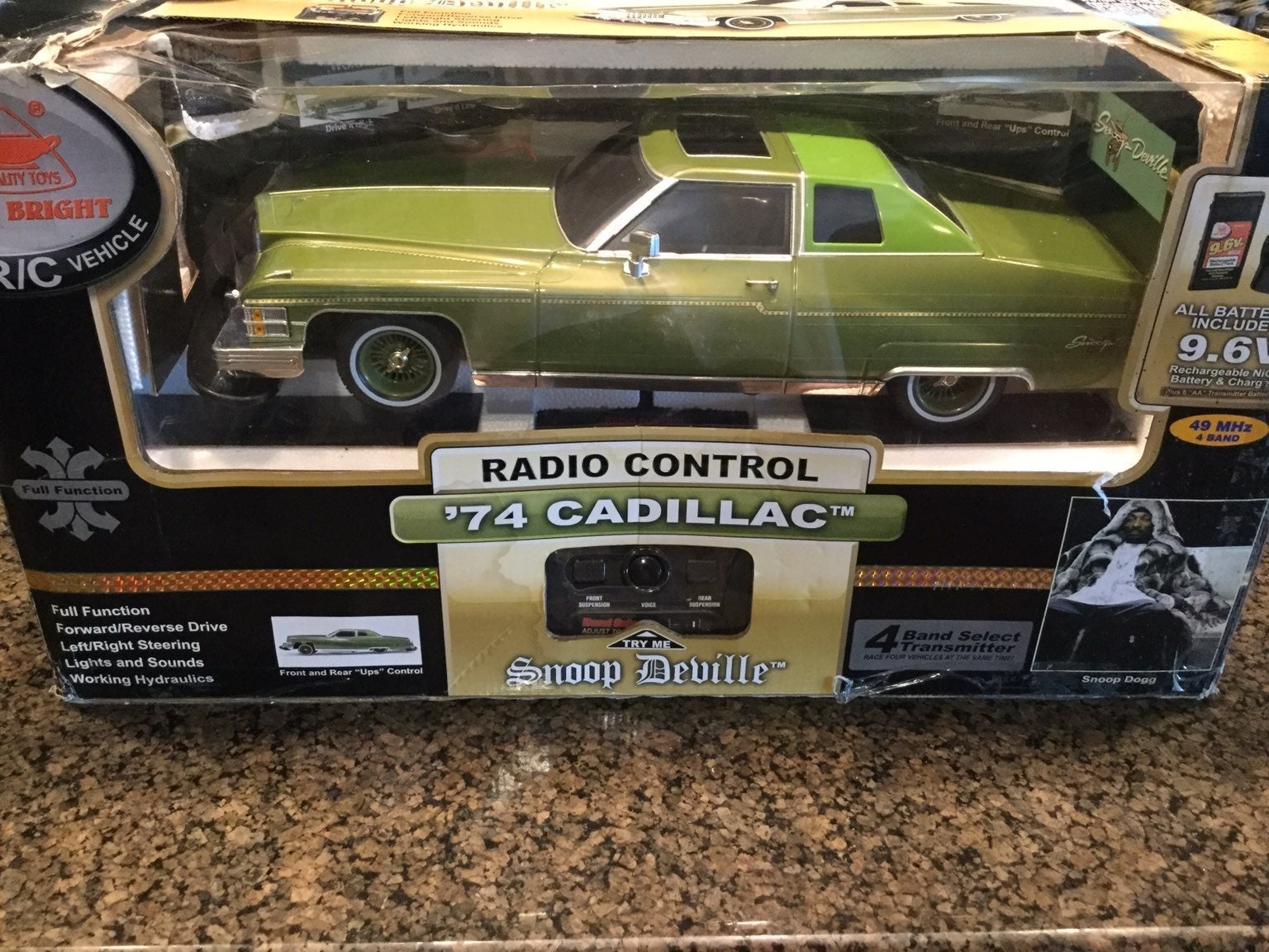 Detail Snoop Dogg Cadillac Radio Nomer 16