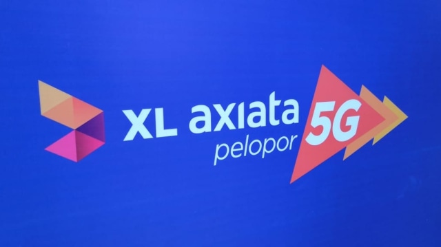 Detail Xl Axiata Logo Nomer 48